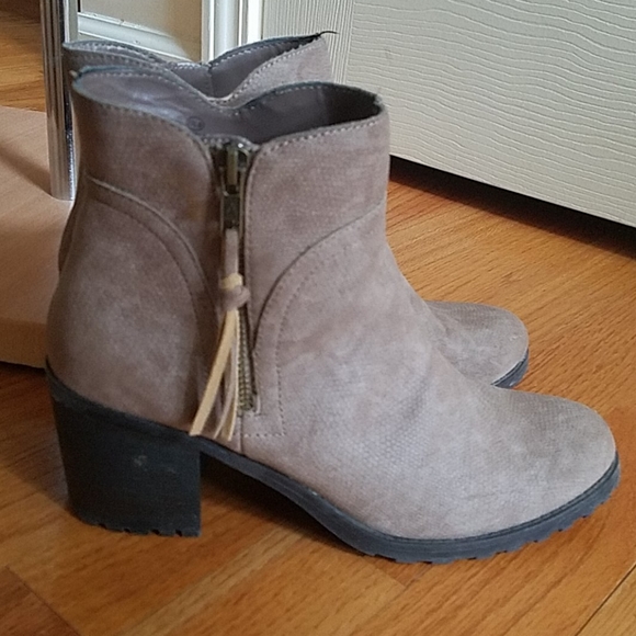 Booties - Picture 2 of 4